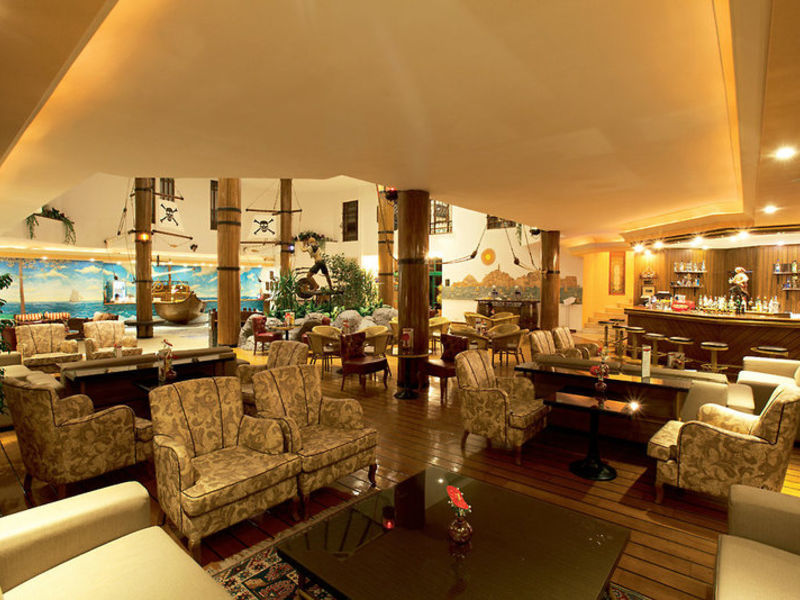 Pirate's Beach Club