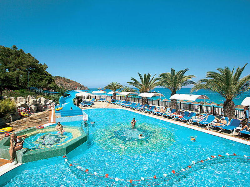 Pirate's Beach Club