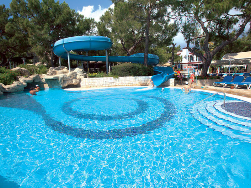 Pirate's Beach Club