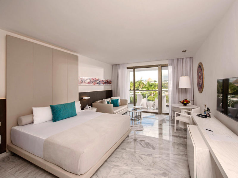 Platinum Yucatan Princess