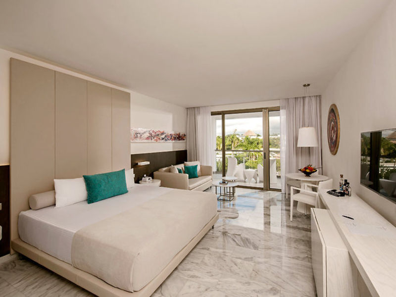 Platinum Yucatan Princess