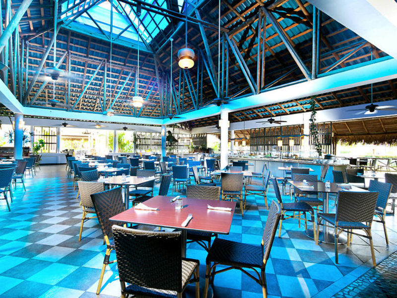 Playa Blanca Beach Resort