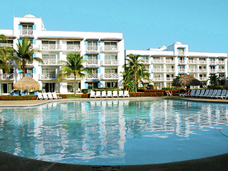 Playa Blanca Beach Resort