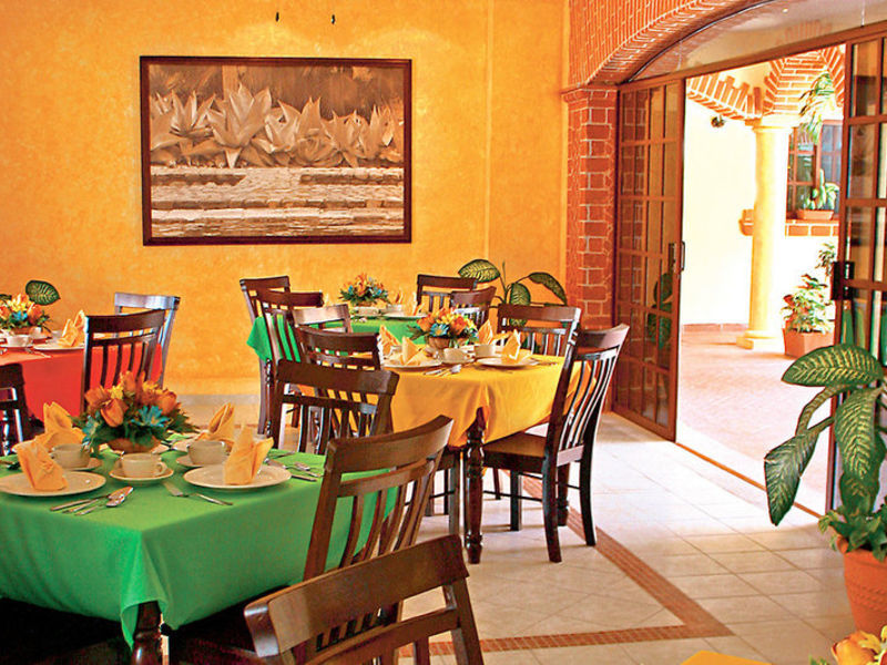 Playa del Carmen Hotel by H & A