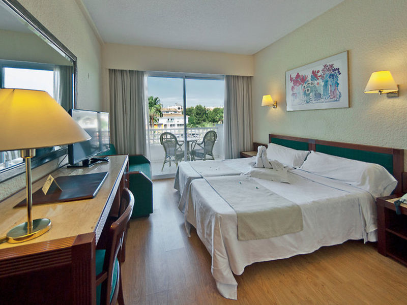 Playa Esperanza Suites