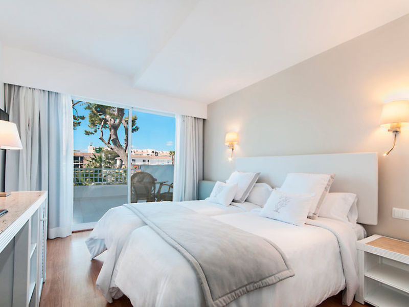 Playa Esperanza Suites
