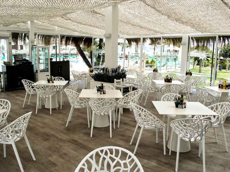 Playa Esperanza Suites