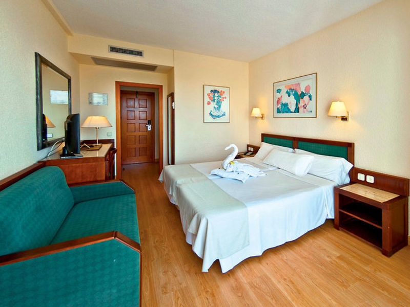 Playa Esperanza Suites