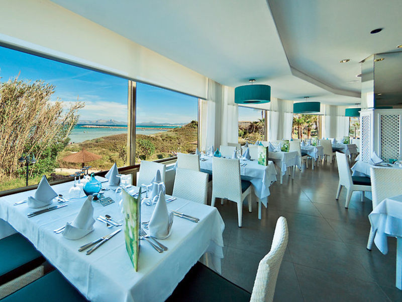 Playa Esperanza Suites