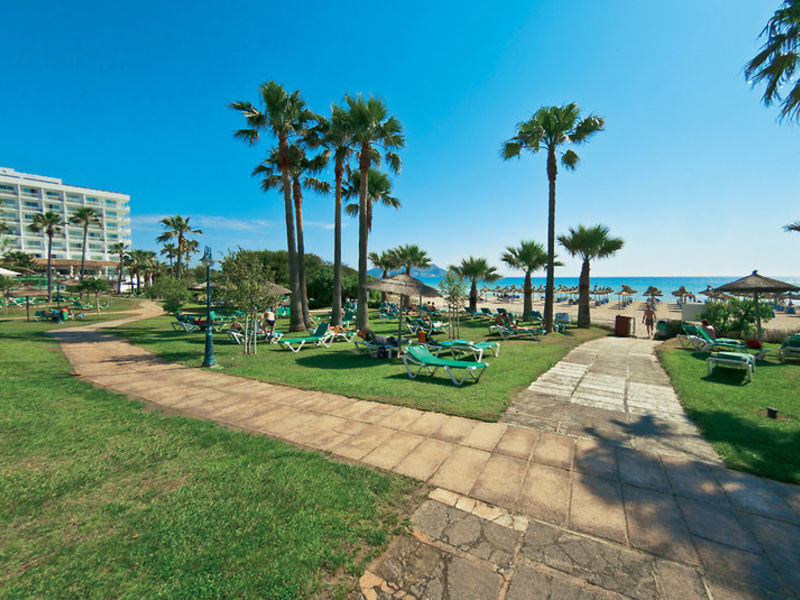 Playa Esperanza Suites