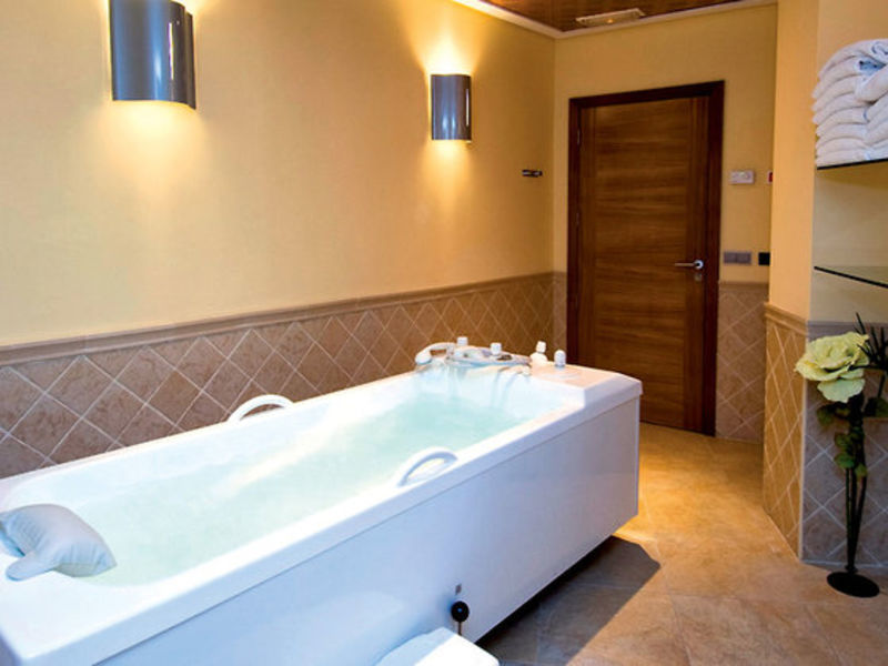 Playa Esperanza Suites