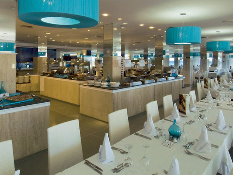 Playa Esperanza Suites