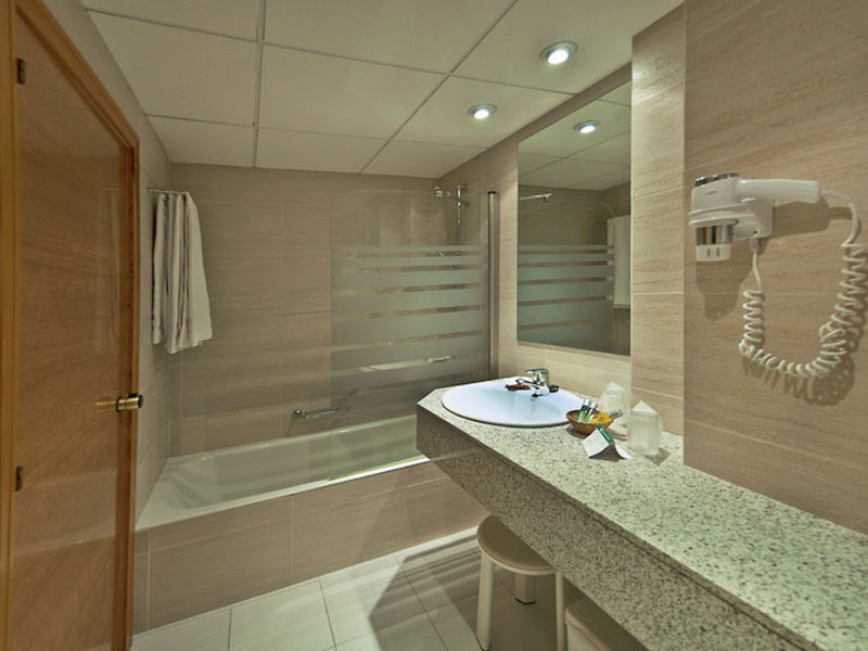 Playa Esperanza Suites