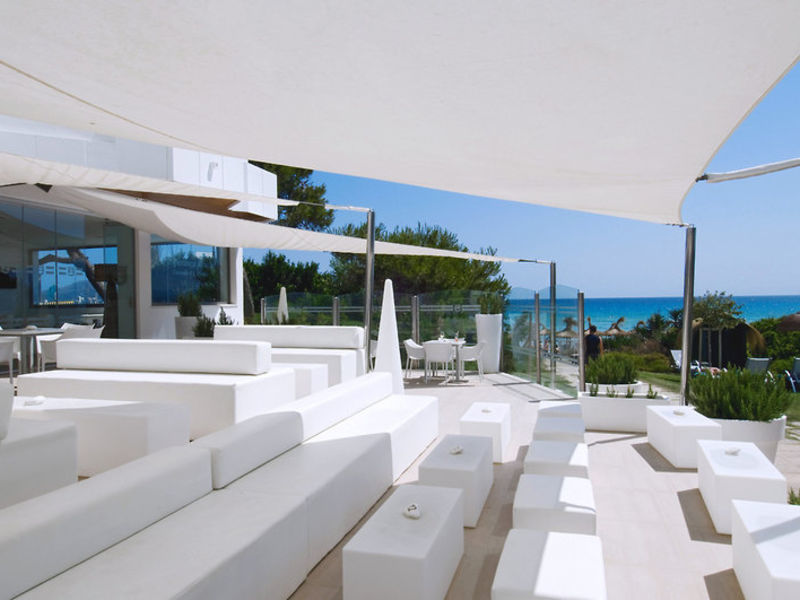 Playa Esperanza Suites