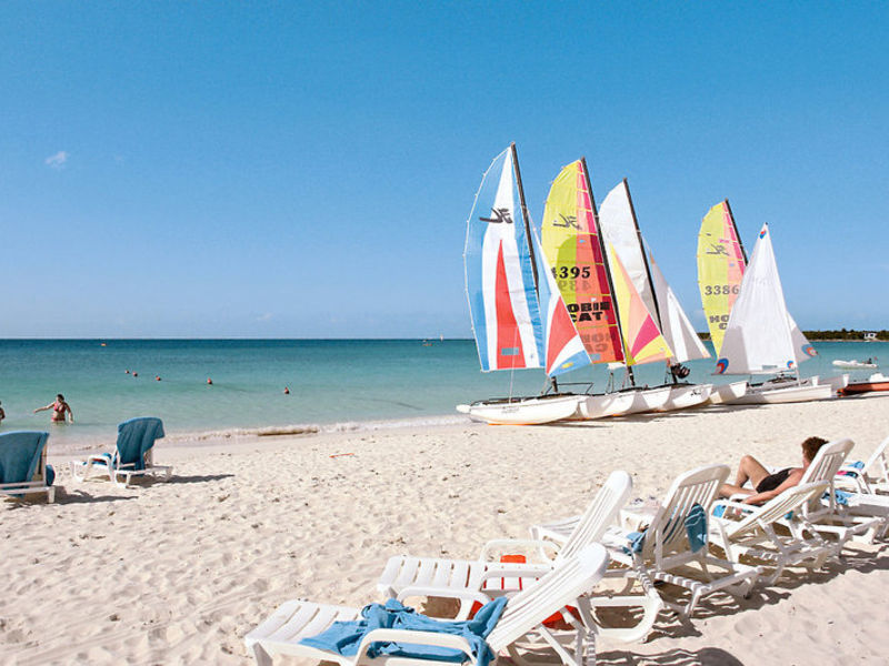 Playa Pesquero KOMBI