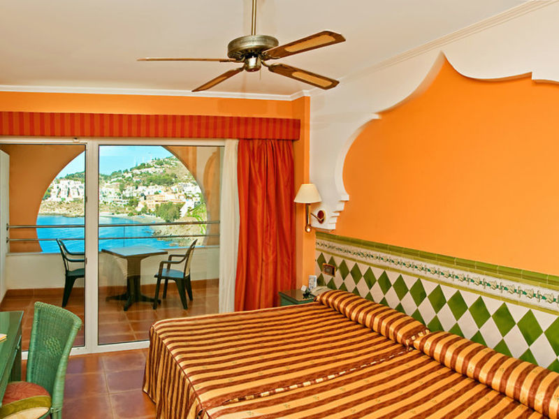 Playacalida SPA