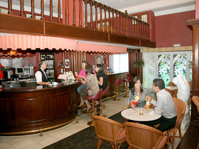 Playacapricho, Studios