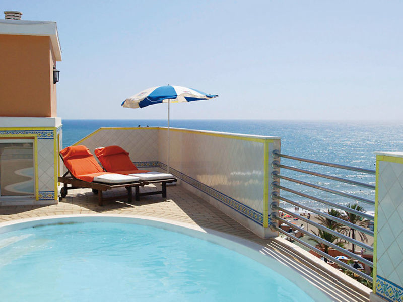 Playacapricho, Studios