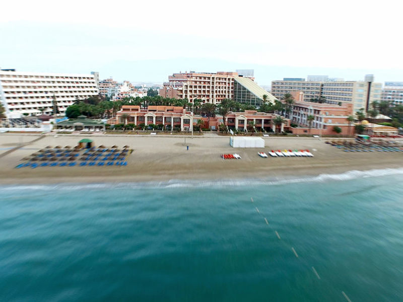 Playacapricho, Studios