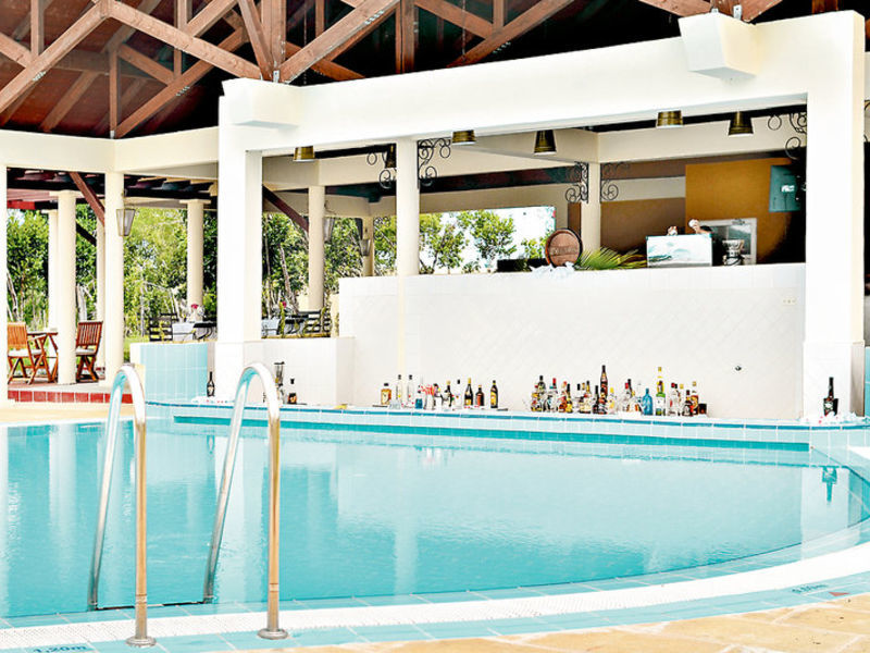 PlayaPesqueroResort, Suites & Spa