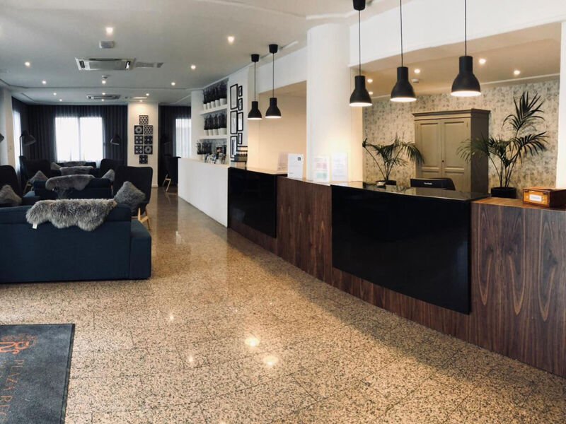 Plaza Regency Hotels