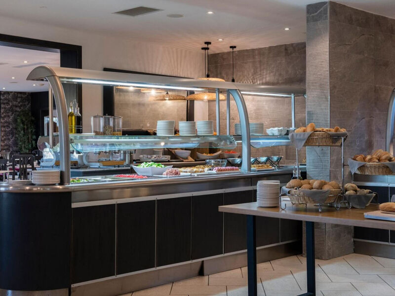 Plaza Regency Hotels