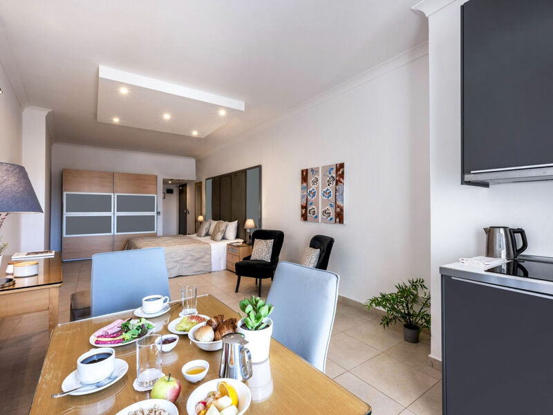 Plaza Regency Hotels