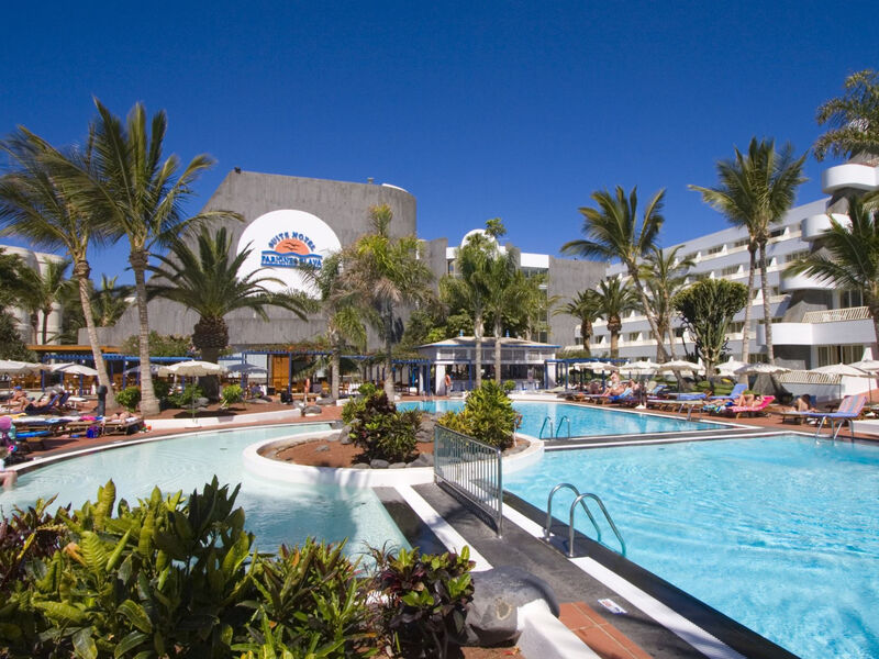 Plus Fariones Suite Hotel