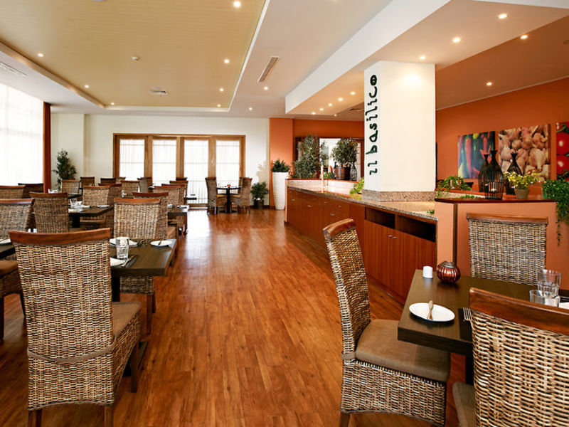 Porto Bay Falesia