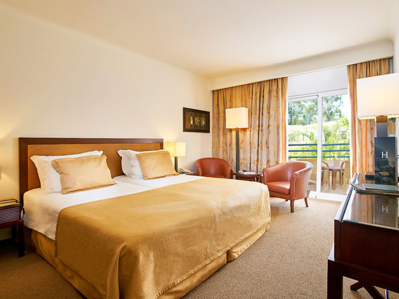 Porto Bay Falesia