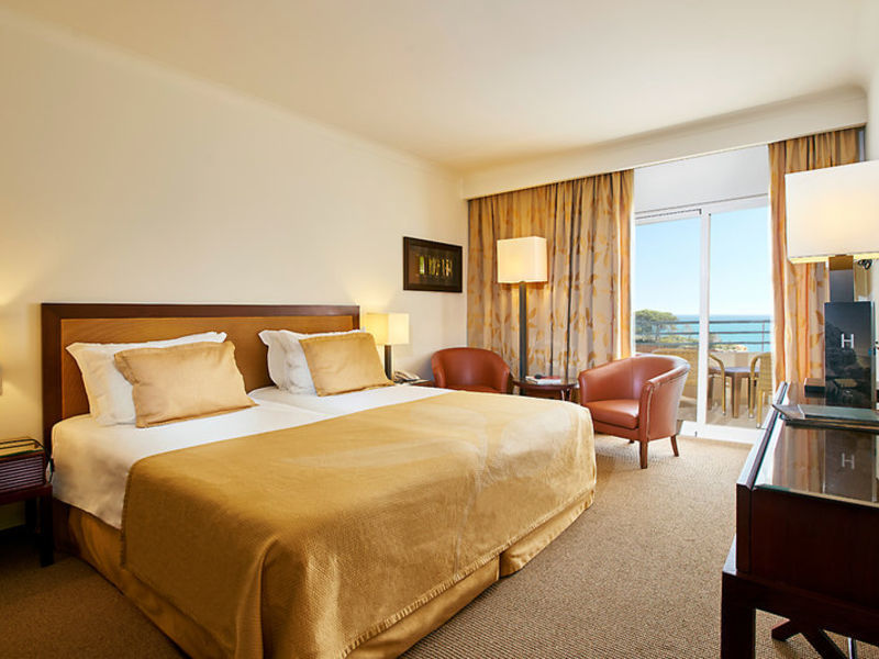Porto Bay Falesia