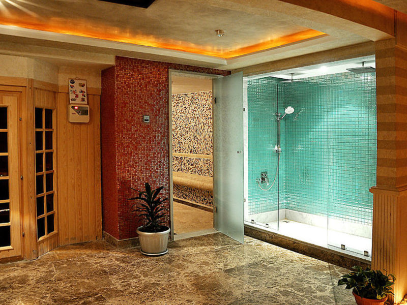 Premier Romance Hotel & Spa