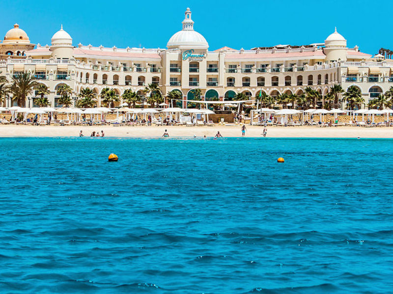 Premier Romance Hotel & Spa