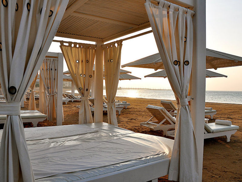 Premier Romance Hotel & Spa