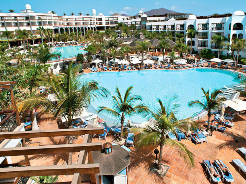 Princesa Yaiza Suite Resort