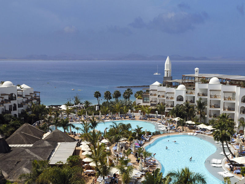 Princesa Yaiza Suite Resort