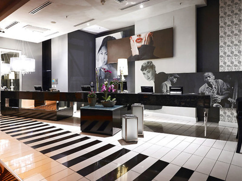 Protea Fire & Ice Melrose Arch