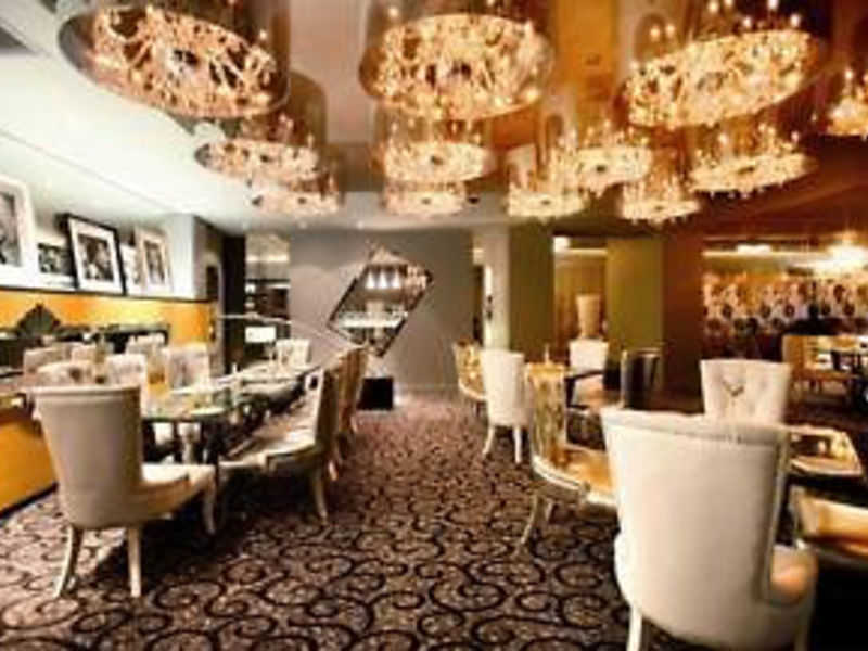 Protea Fire & Ice Melrose Arch