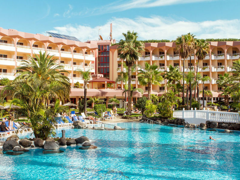 Puerto Palace