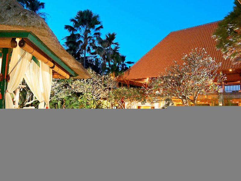 Puri Santrian Resort & Spa