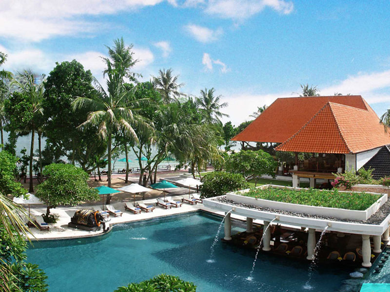 Puri Santrian Resort & Spa