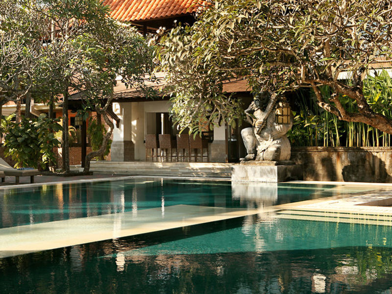 Puri Santrian Resort & Spa