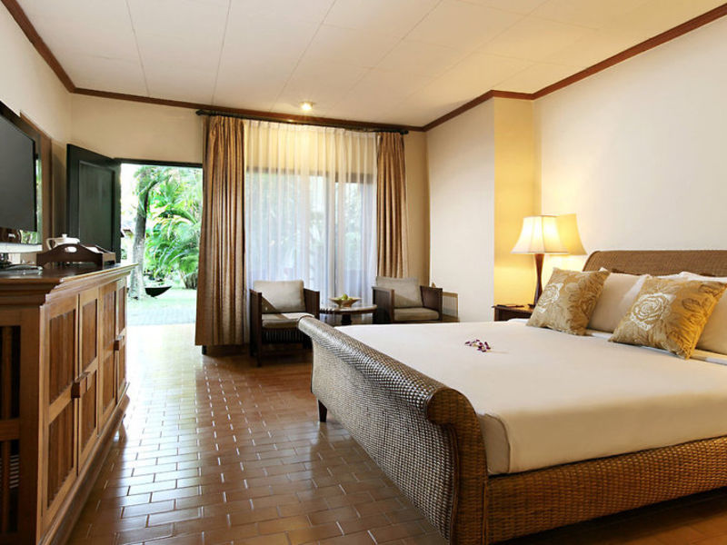 Puri Santrian & Spa