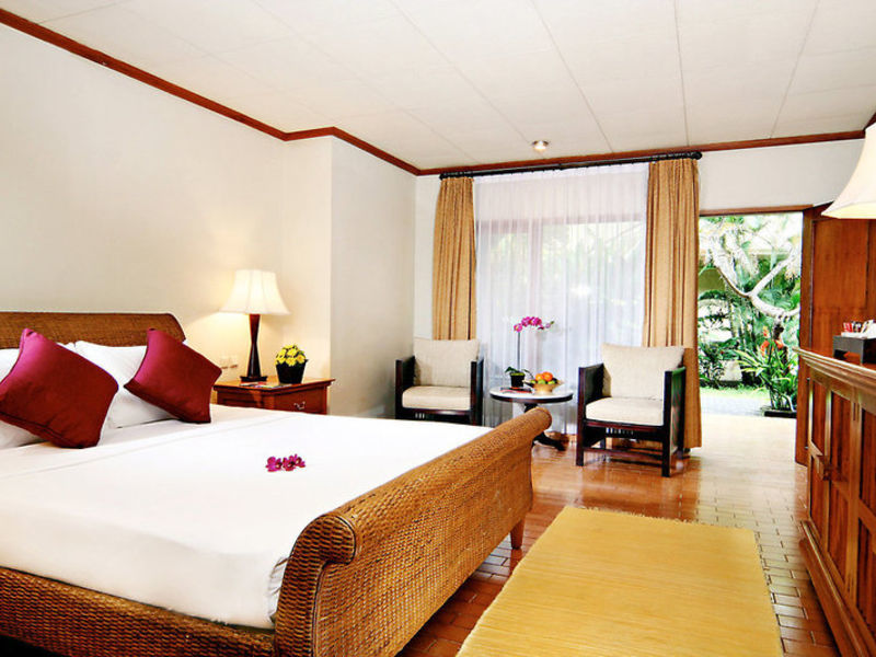 Puri Santrian & Spa