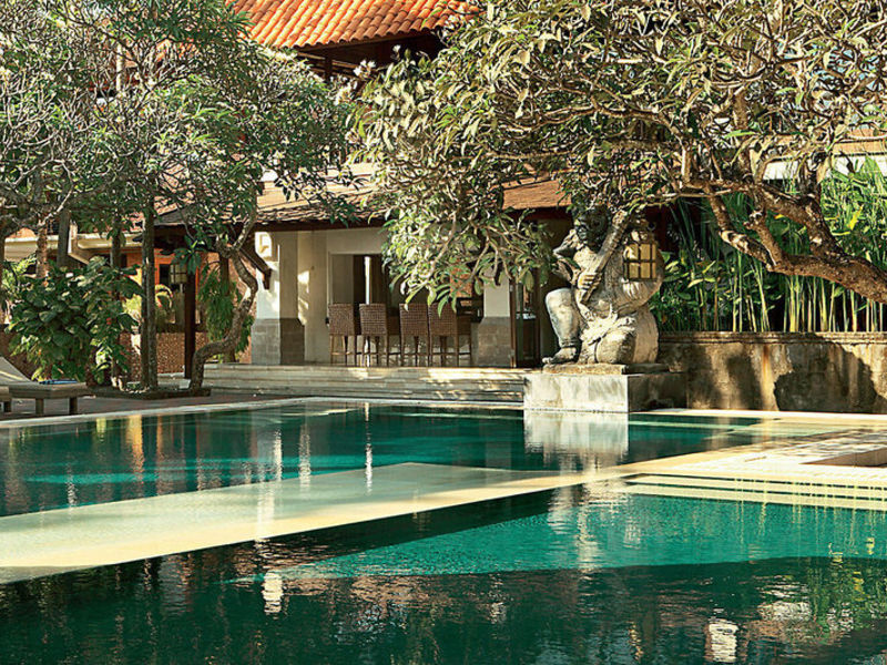 Puri Santrian & Spa