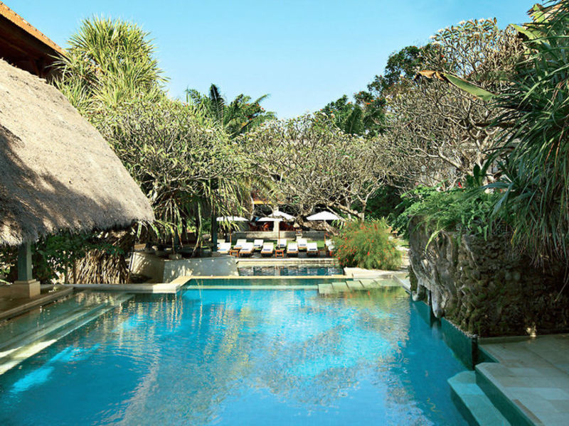 Puri Santrian & Spa