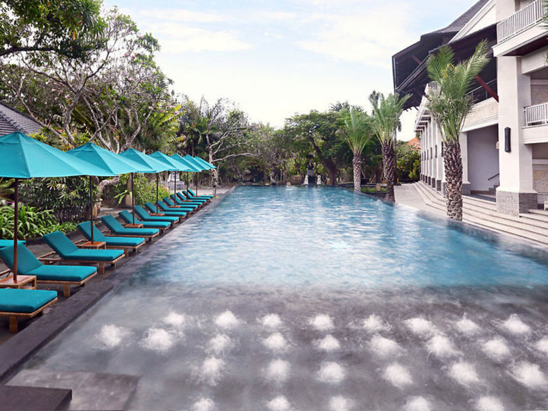 Puri Santrian & Spa