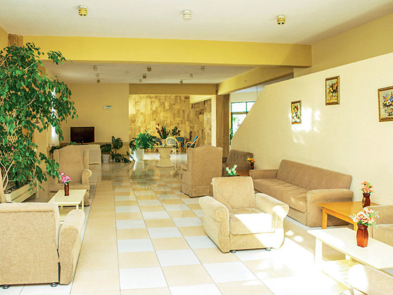 Pyli Bay & Garden