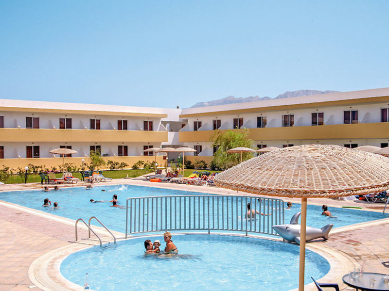 Pyli Bay & Garden