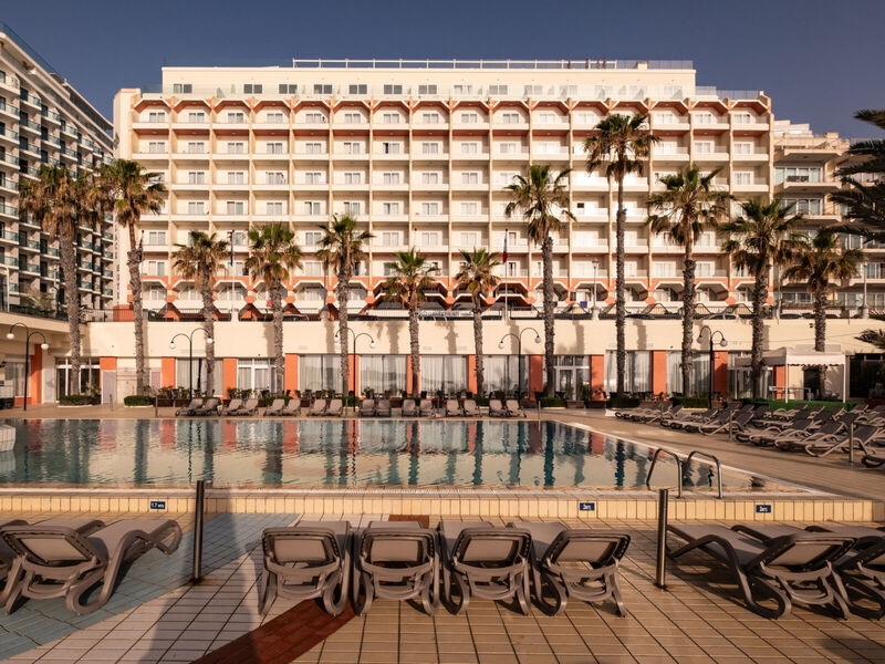 Qawra Palace Resort & Spa